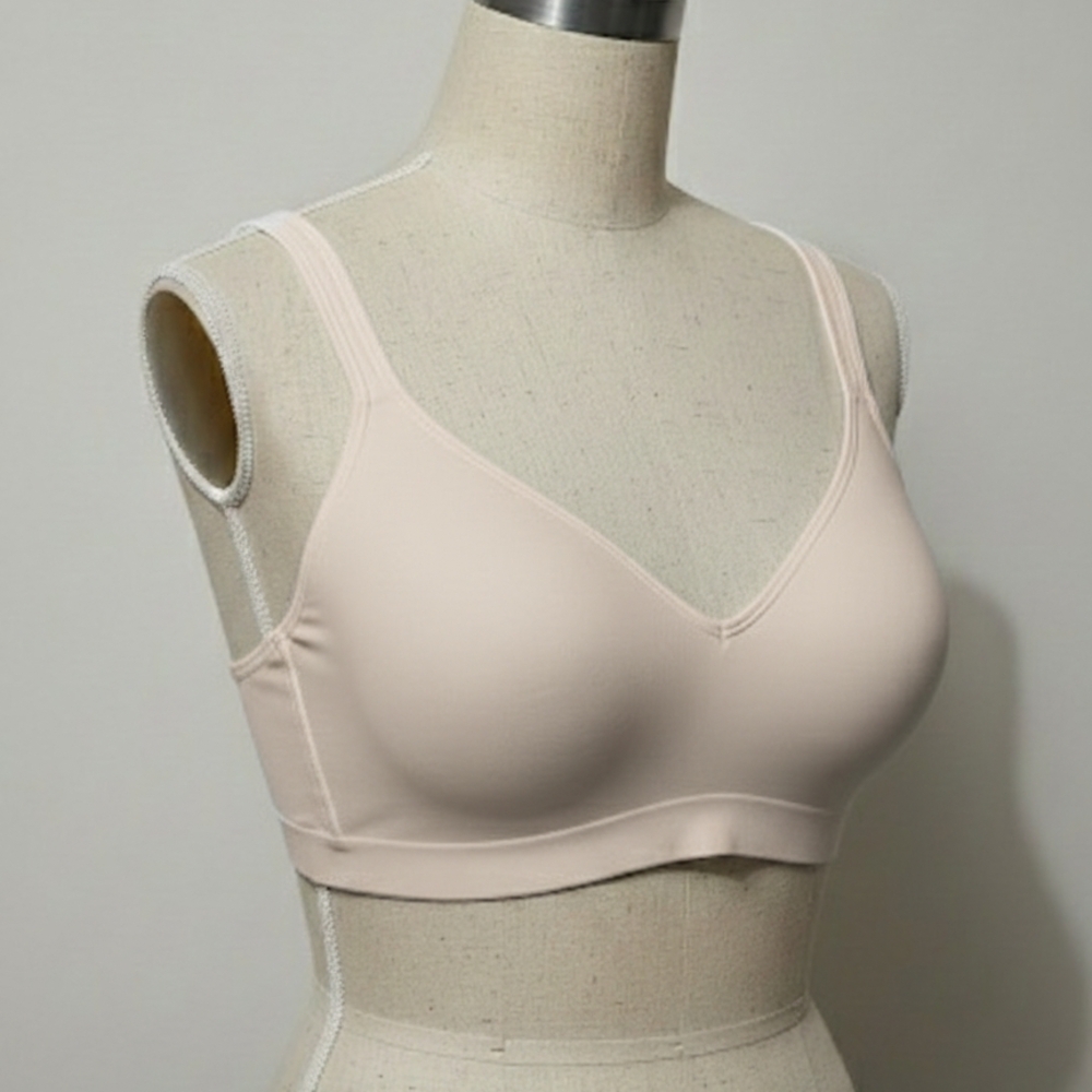 NWT‎ Bali Comfort Revolution Nude Seamless Bra 38DD